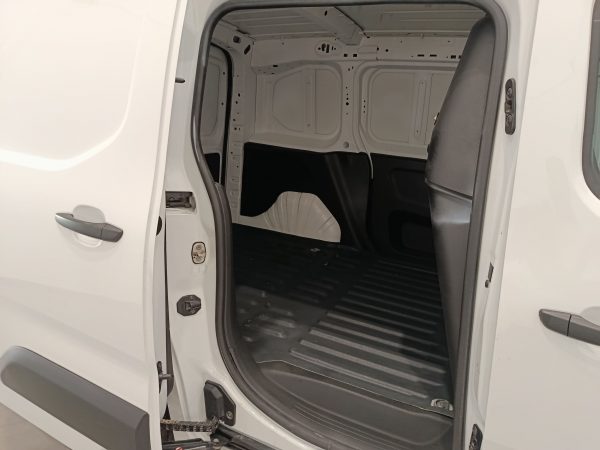 CITROEN BERLINGO VAN 1.5BLUEHDI 75CV S&S MT5 - Image 15