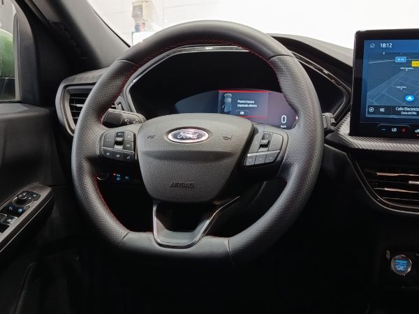 FORD KUGA 2.5 HYBRID ST-LINE AUTO 190CV - Image 15