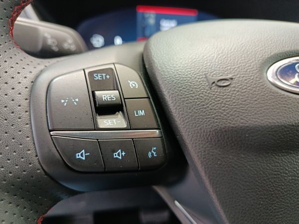 FORD KUGA 2.5 HYBRID ST-LINE AUTO 190CV - Image 16