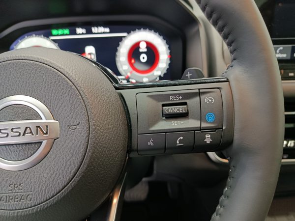 NISSAN QASHQAI 1.3 DIG-T XTRONIC PREMIERE EDITION MHEV 157CV - Image 18