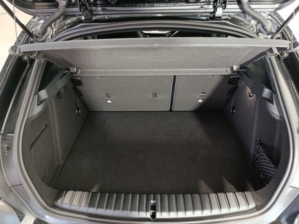 BMW SERIE 1 118i - Image 10