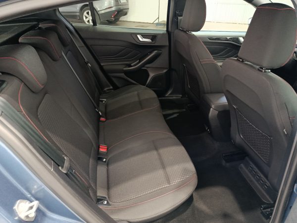 FORD FOCUS ST-LINE 1.0ECOBOOST MHEV 125CV - Image 12