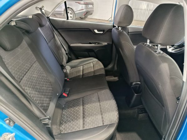 KIA RIO 1.2 DPI 84CV CONCEPT - Image 11