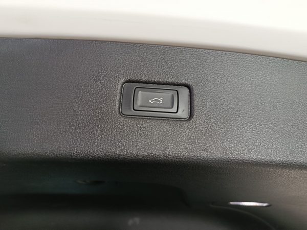 AUDI Q5 SPORTBACK 35TDi ADVANCE S-TRONIC 165CV - Image 12