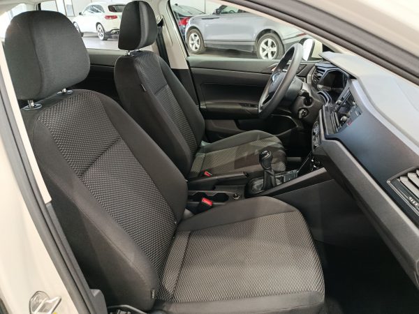 VOLKSWAGEN TAIGO 1.0TSI 95CV LIFE S&S MT5 - Image 13