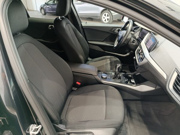 BMW SERIE 1 118i - Image 12