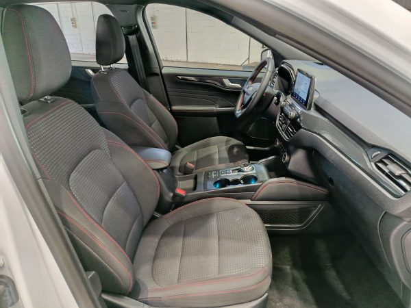 FORD KUGA 2.5 HYBRID ST-LINE AUTO 190cv - Image 12