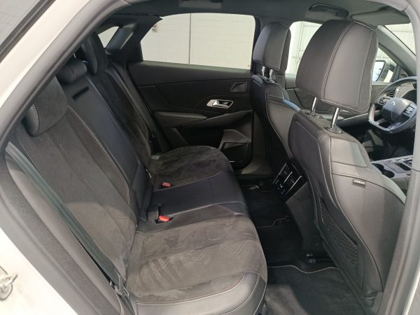DS7 CROSSBACK 1.5 BHDI 130CV PERFORMANCE LINE AT - Image 13