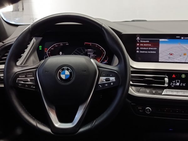 BMW SERIE 1 118i - Image 15