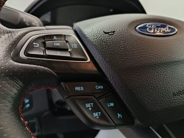 FORD ECOSPORT ST-LINE 1.0ECOBOOST 125CV 4X2 S&S MT6 - Image 17