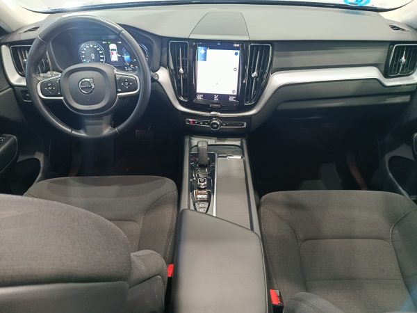 VOLVO XC60 2.0 T6 INSCRIPTION RECHARGE PLUG-IN AWD - Image 17