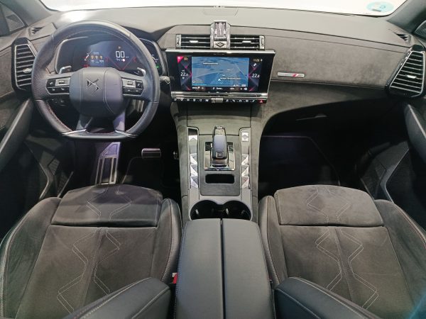 DS7 CROSSBACK 1.5 BHDI 130CV PERFORMANCE LINE AT - Image 16