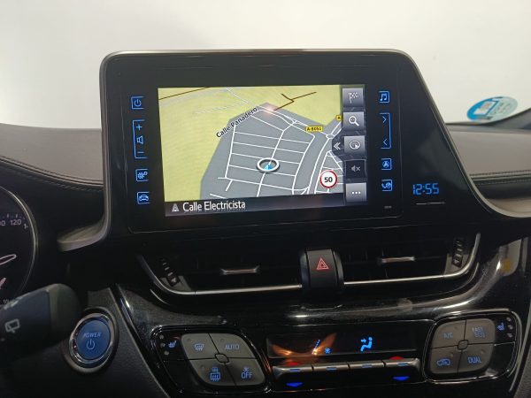 TOYOTA CHR 1.8 HYBRID ADVANCE 125H - Image 18