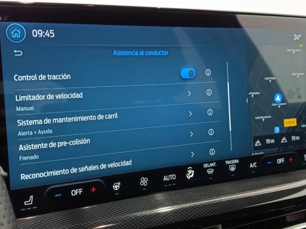 FORD FOCUS ST-LINE 1.0ECOBOOST MHEV 125CV - Image 19