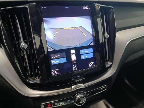 VOLVO XC60 2.0 T6 INSCRIPTION RECHARGE PLUG-IN AWD - Image 19