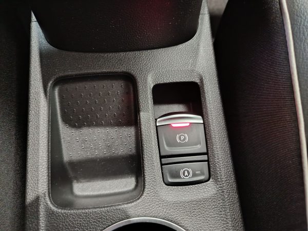 RENAULT CAPTUR ZEN ETECH PHEV 160cv - Image 19