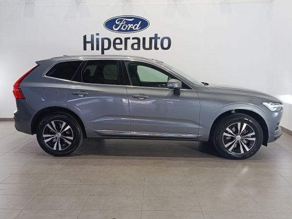 VOLVO XC60 2.0 T6 INSCRIPTION RECHARGE PLUG-IN AWD - Image 22