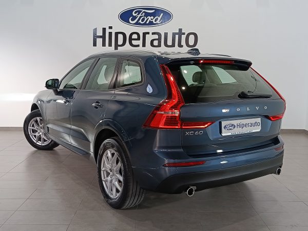 VOLVO XC60 MOMENTUM 2.0 D3 150CV 2WD S&S MT6 - Image 7