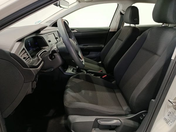 VOLKSWAGEN TAIGO 1.0TSI 95CV LIFE S&S MT5 - Image 8