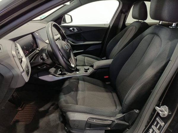 BMW SERIE 1 118i - Image 7