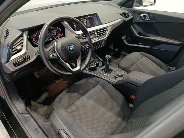 BMW SERIE 1 118i - Image 8