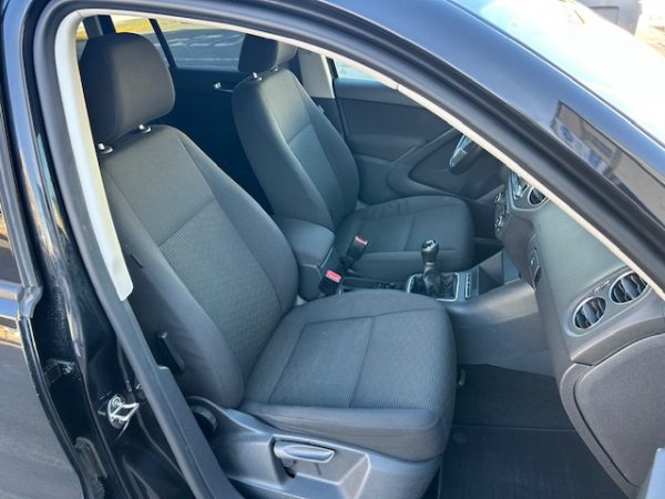 VOLKSWAGEN TIGUAN 2.0TDI 110cv - Image 9