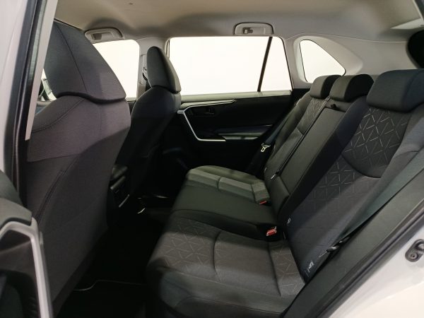 TOYOTA RAV-4 2.5I HYBRID BUSINESS AUTO 4x4 220CV - Image 10
