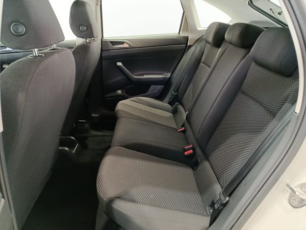 VOLKSWAGEN TAIGO 1.0TSI 95CV LIFE S&S MT5 - Image 10