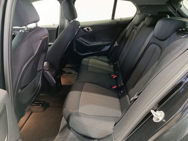 BMW SERIE 1 118i - Image 9