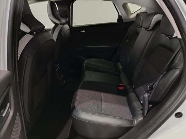 RENAULT CAPTUR ZEN ETECH PHEV 160cv - Image 10