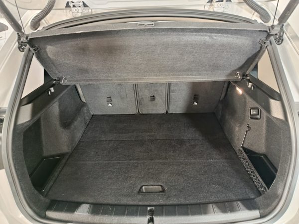 BMW X1 S-DRIVE 18d 150CV - Image 10