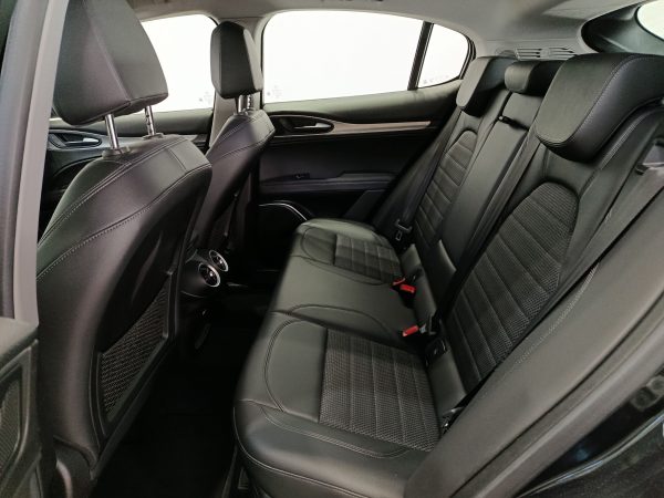 ALFA STELVIO 2.2MJT Q4 SPRINT AT 190CV - Image 11