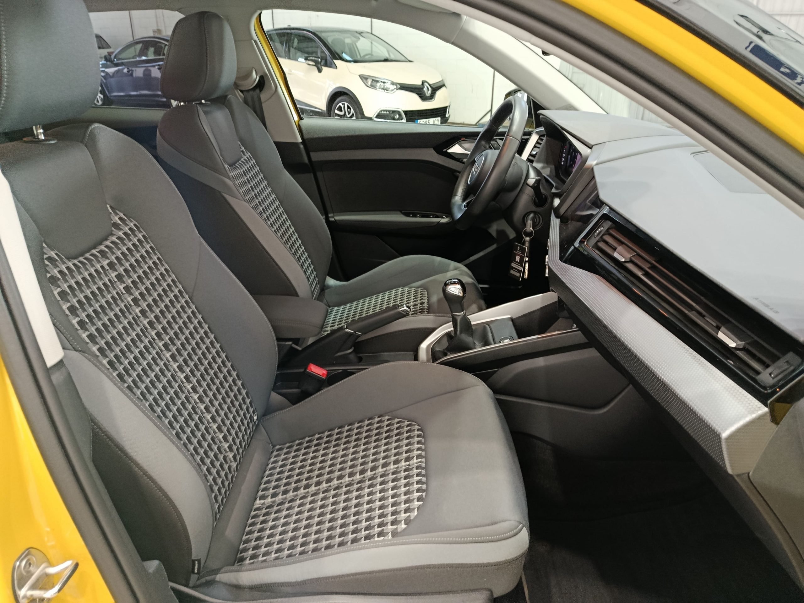 AUDI A1 ALLSTREET ADRENALIN 30TFSi 110cv - Imagen 12