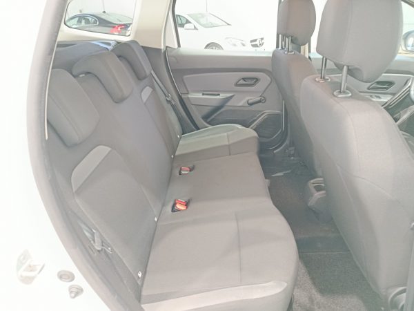 DACIA DUSTER 1.5 DCI 115CV ESSENTIAL 4X4 - Image 11