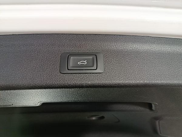 AUDI Q3 35TDi ADVANCED S-TRONIC 150CV - Image 12