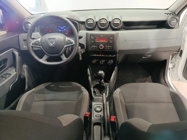 DACIA DUSTER 1.5 DCI 115CV ESSENTIAL 4X4 - Image 13