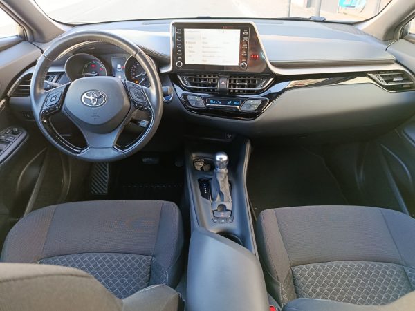 TOYOTA CHR 1.8 HYBRID ACTIVE 125H - Image 16