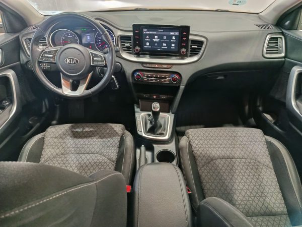 KIA XCEED 1.0T-GDi DRIVE 120CV - Imagen 15