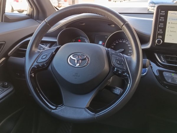 TOYOTA CHR 1.8 HYBRID ACTIVE 125H - Image 17