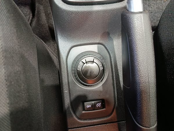 DACIA DUSTER 1.5 DCI 115CV ESSENTIAL 4X4 - Image 17
