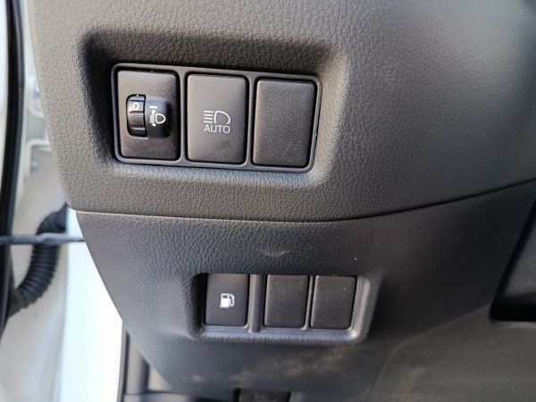 TOYOTA CHR 1.8 HYBRID ACTIVE 125H - Image 22