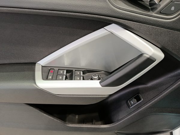 AUDI Q3 35TDi ADVANCED S-TRONIC 150CV - Image 21