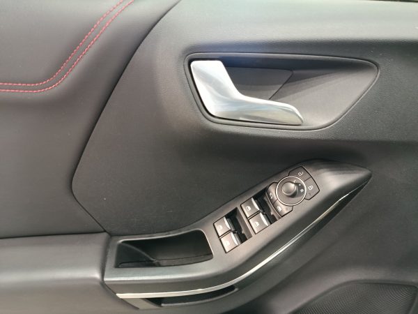 FORD PUMA ST-LINE X 1.0ECOBOOST 125CV S&S MT6 - Image 22