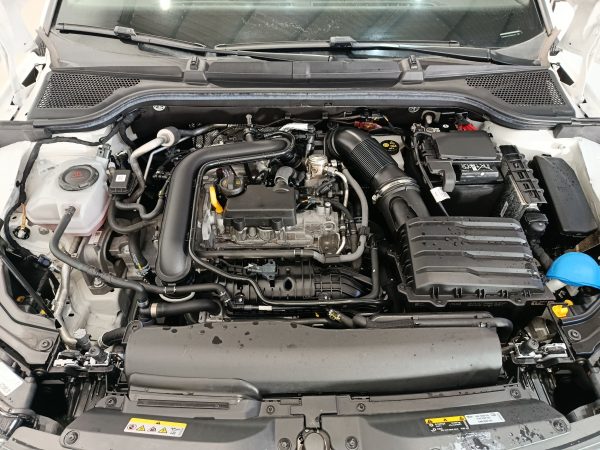 SKODA KAMIQ 1.0 TSI 110CV SPORT - Image 23