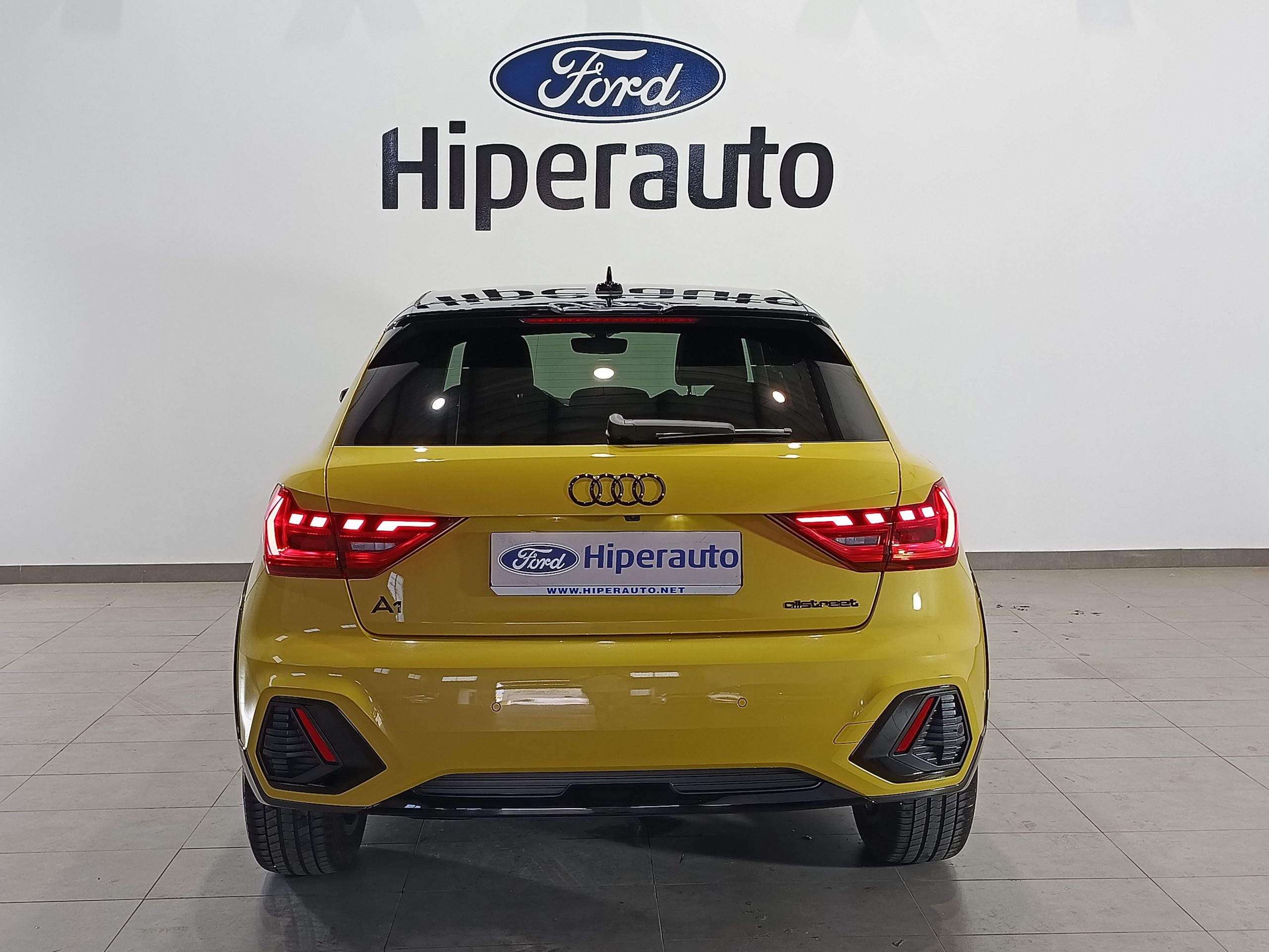 AUDI A1 ALLSTREET ADRENALIN 30TFSi 110cv - Imagen 6