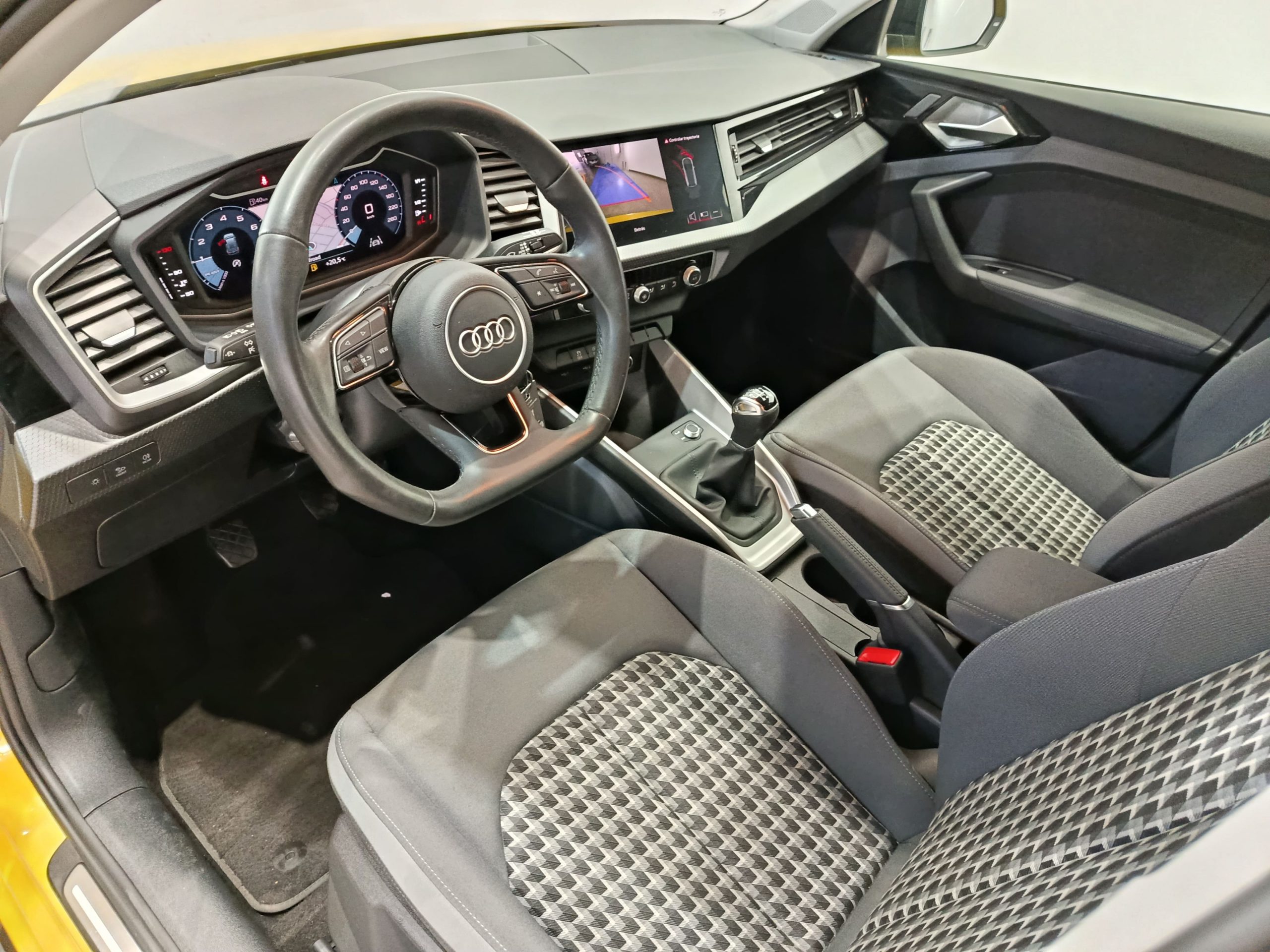 AUDI A1 ALLSTREET ADRENALIN 30TFSi 110cv - Imagen 8