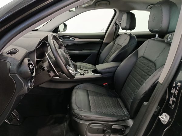 ALFA STELVIO 2.2MJT Q4 SPRINT AT 190CV - Image 8