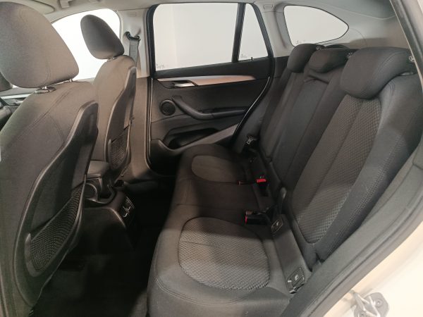 BMW X1 S-DRIVE 18d 150CV - Image 9