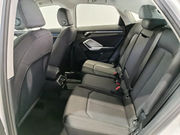 AUDI Q3 SPORTBACK 35TDI ADVANCED S-TRONIC - Image 9