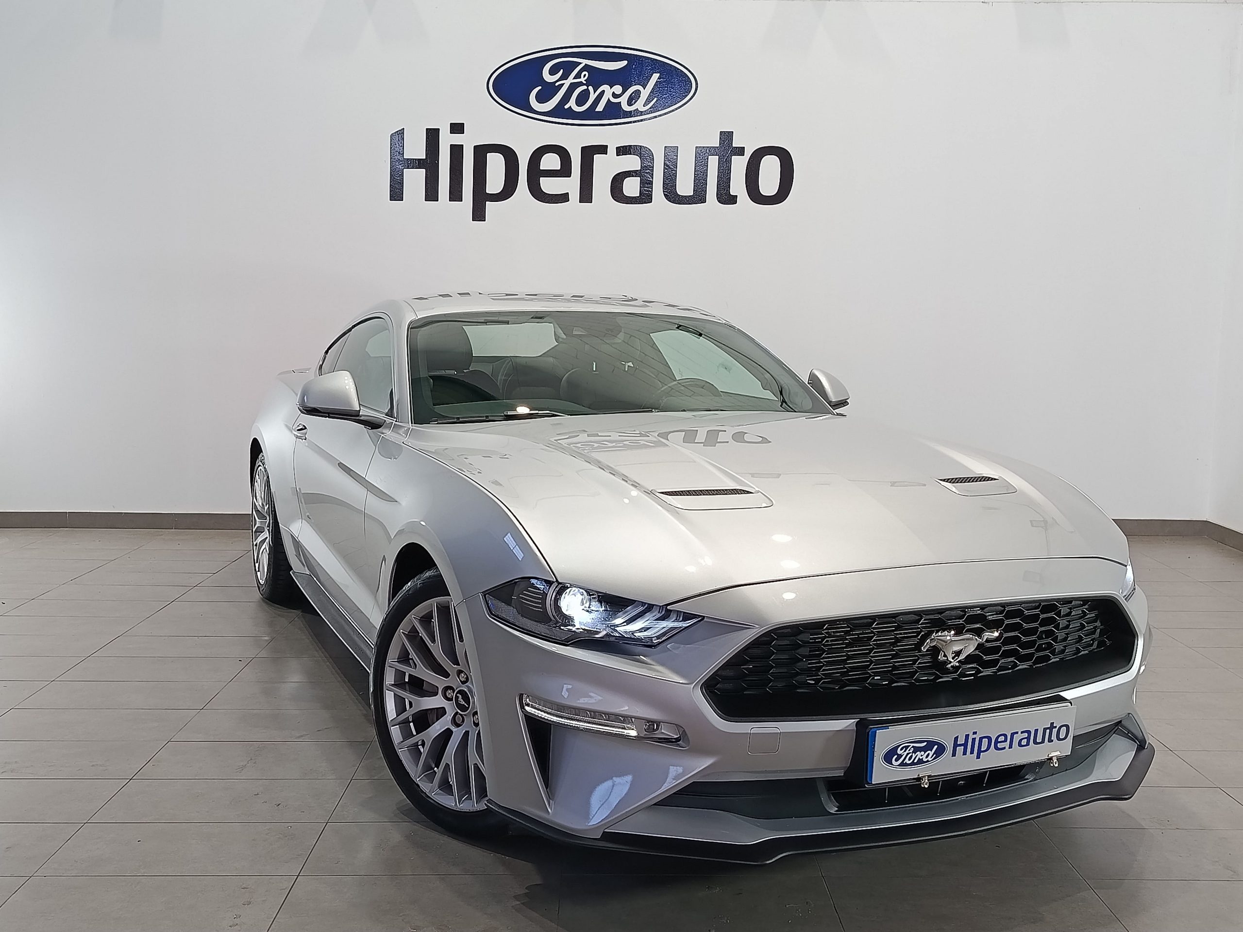 FORD MUSTANG 2.3ECOBOOST FASTBACK 290cv AUTO - Imagen 2